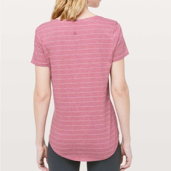 Lululemon Love Tee V
Short Serve Stripe Heathered So Merlot White - Picture 4 of 4